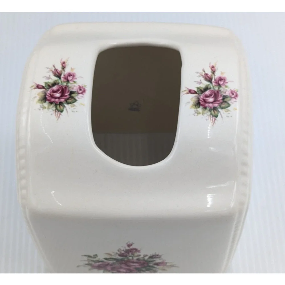 Athena California Pottery Roses Floral Rose Rhapsody Tissue Box Holder Soap Dish